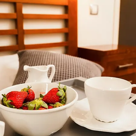 Apartamento Hub Santa Justa * セビリア